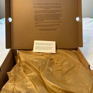 Koolaburra by UGG Boot -BRAND NEW!!